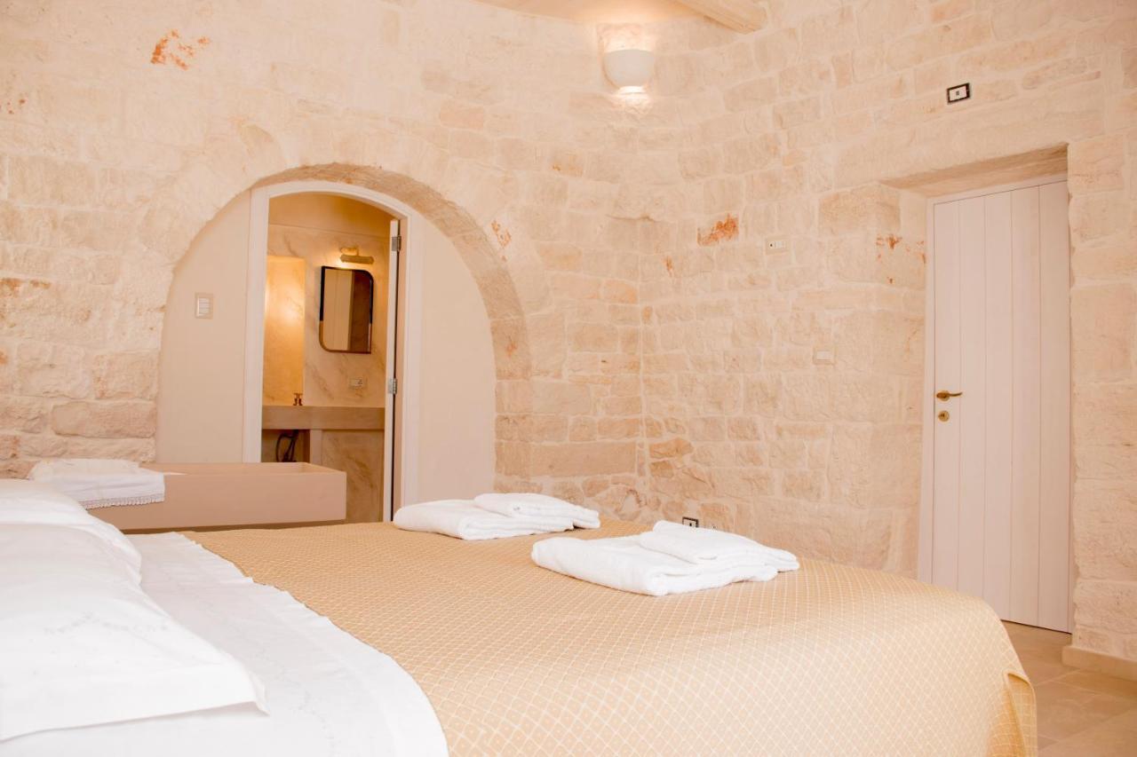 Trullo Cinquenoci Suite Locorotondo Extérieur photo