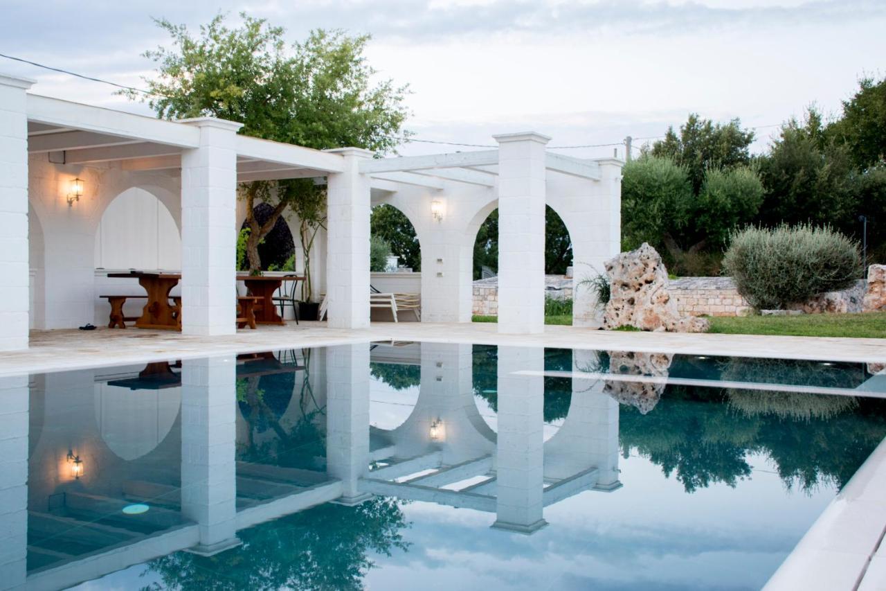 Trullo Cinquenoci Suite Locorotondo Extérieur photo