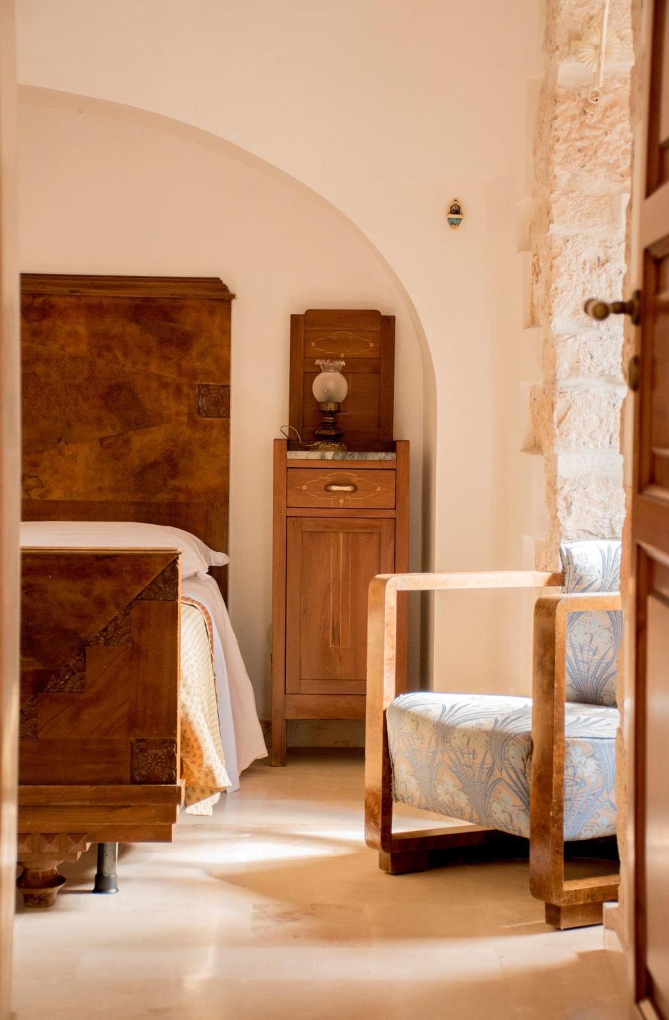 Trullo Cinquenoci Suite Locorotondo Extérieur photo